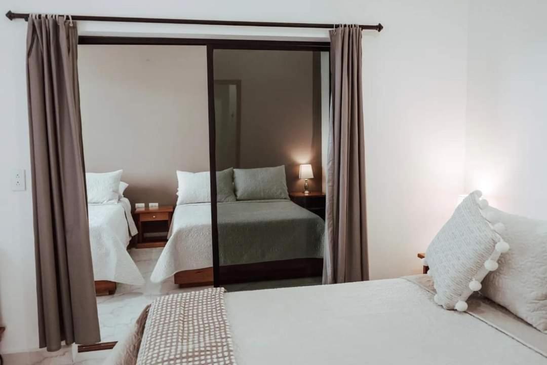 Hotel Ayre By Baltra Puerto Ayora  Buitenkant foto